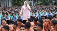 Silaturahmi ke SMA Negeri 8, Marlin Berbagi Motivasi dan Dengarkan Impian Pelajar.