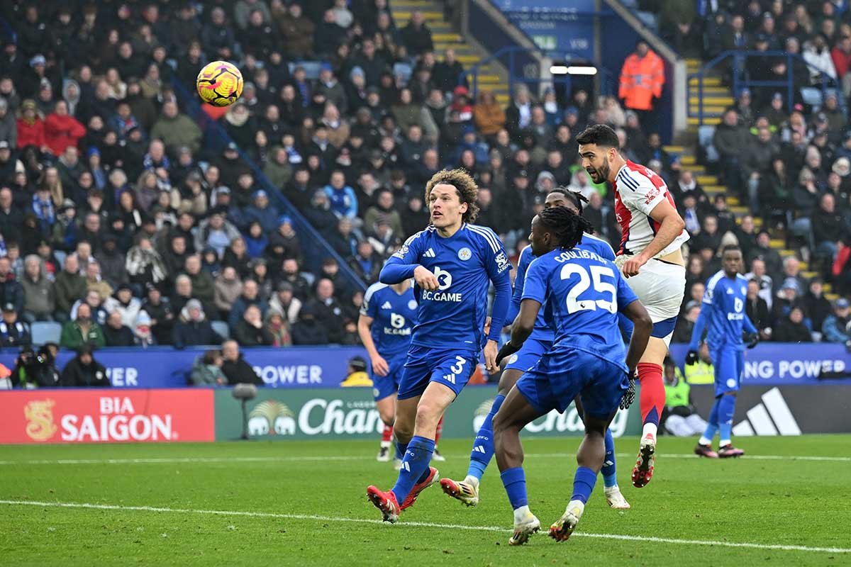 Mikel Merino Gemilang! Dua Golnya Bawa Arsenal Kalahkan Leicester 2-0