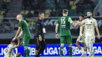 Persebaya Tertahan, Persita Tangerang Curi Poin di Gelora Bung Tomo