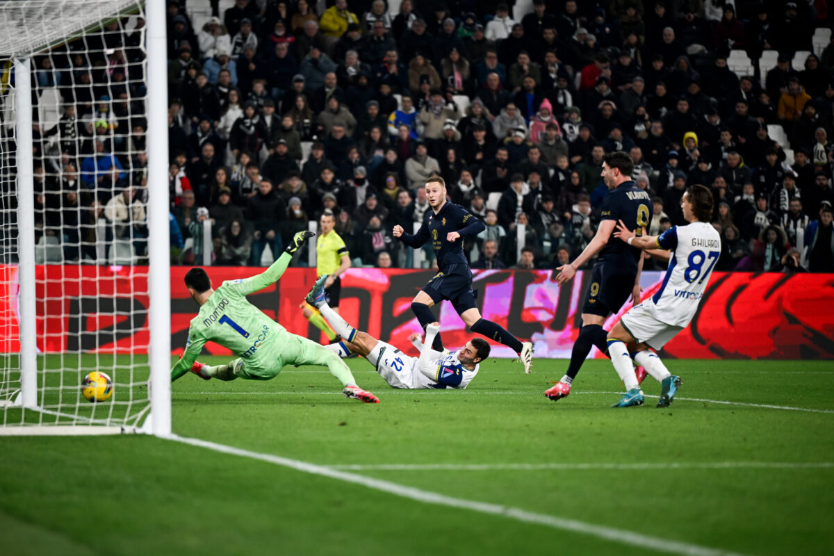 Juventus Taklukkan Hellas Verona 2-0, Persaingan Scudetto Makin Panas