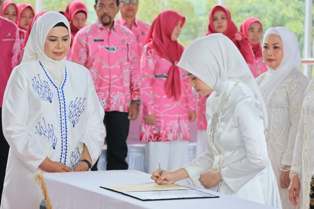 Hafizha Rahmadhani Putri Resmi Dilantik sebagai Ketua Dekranasda Bintan 2025-2030