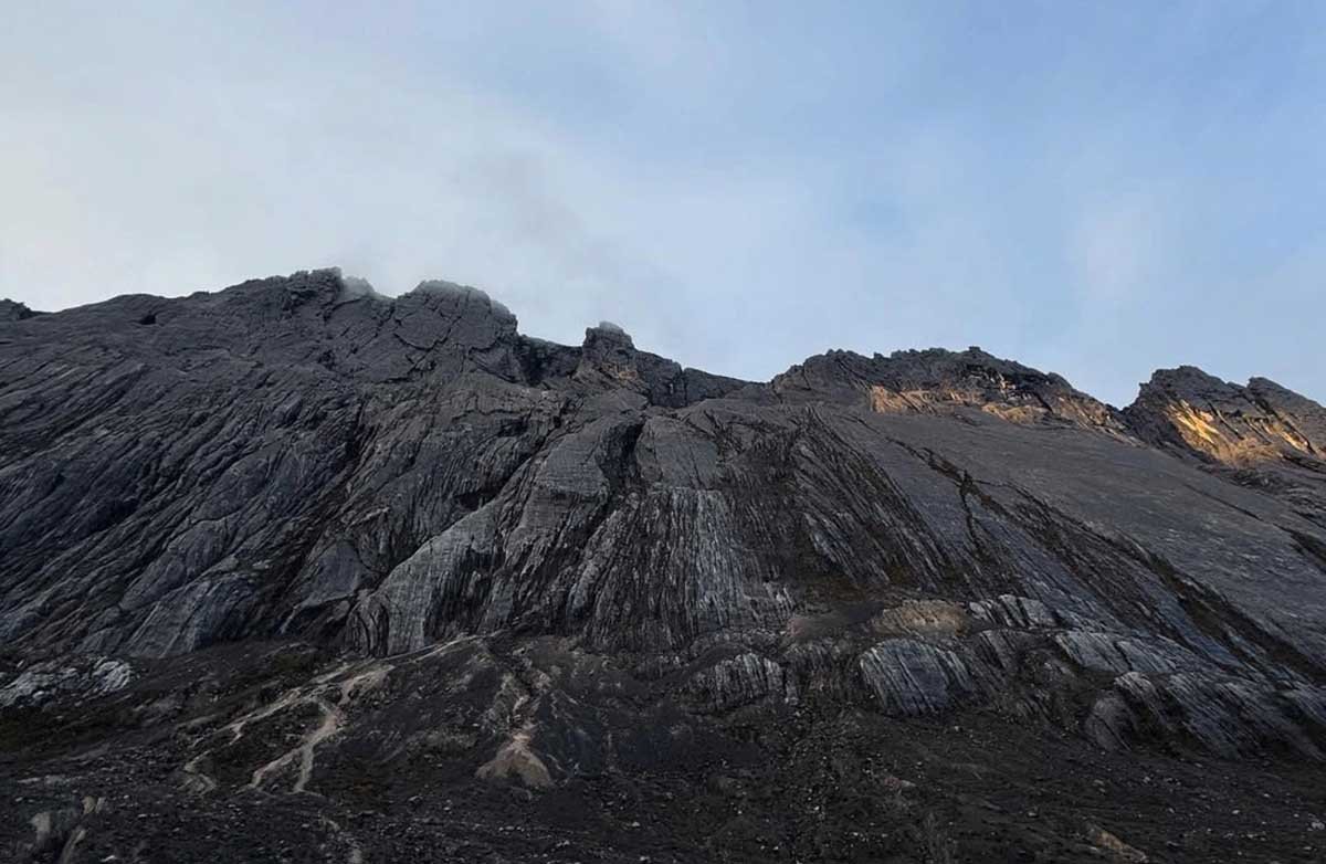 Fiersa Besari Sampaikan Duka Atas Tragedi di Puncak Jaya, Lilie Wijayanti dan Elsa Laksono Wafat