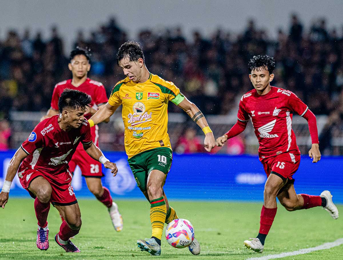 Persebaya Surabaya Bungkam PSM Makassar 1-0 di Stadion BJ Habibie