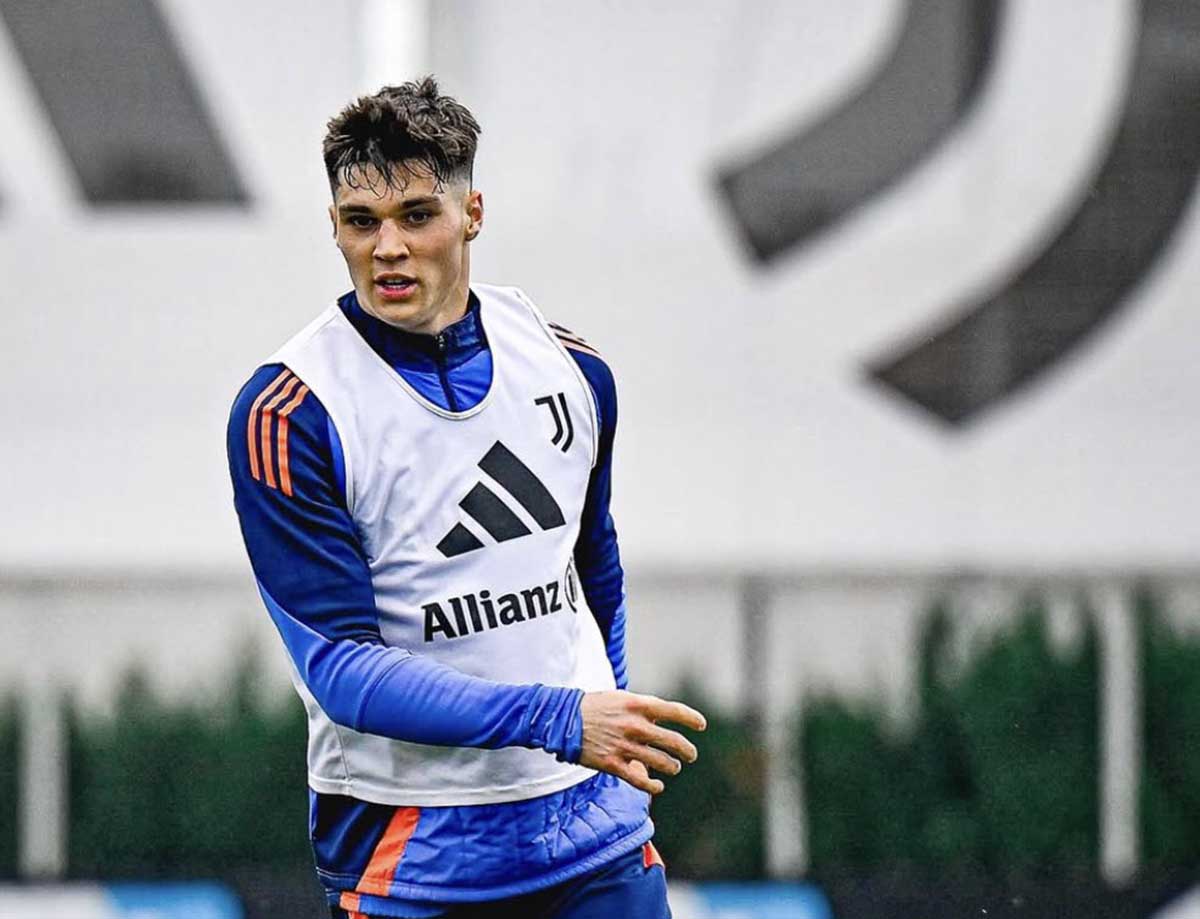 Vasilije Adzic Buktikan Diri, Juventus Pertimbangkan Promosi ke Tim Utama