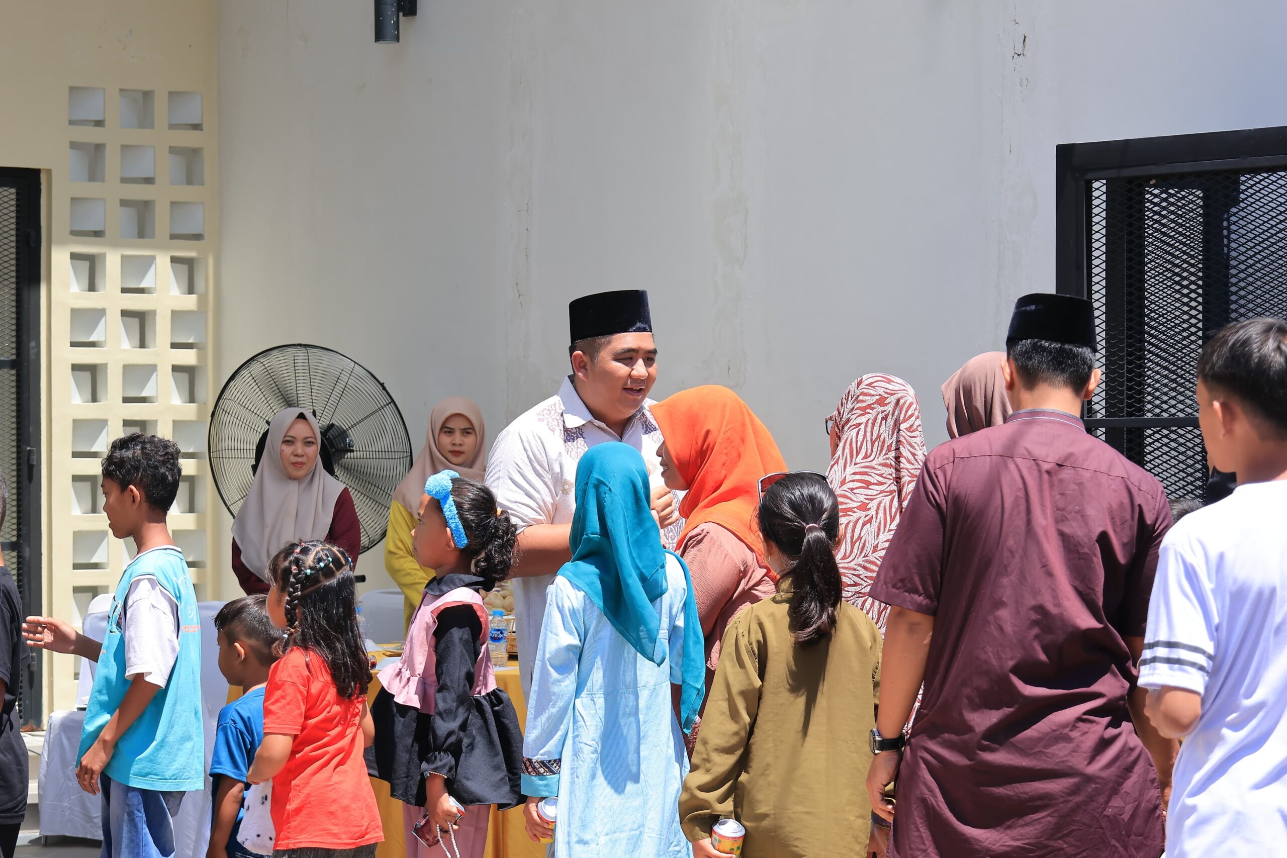 Rayakan Idul Fitri, Bupati Roby Gelar Open House untuk Masyarakat Bintan