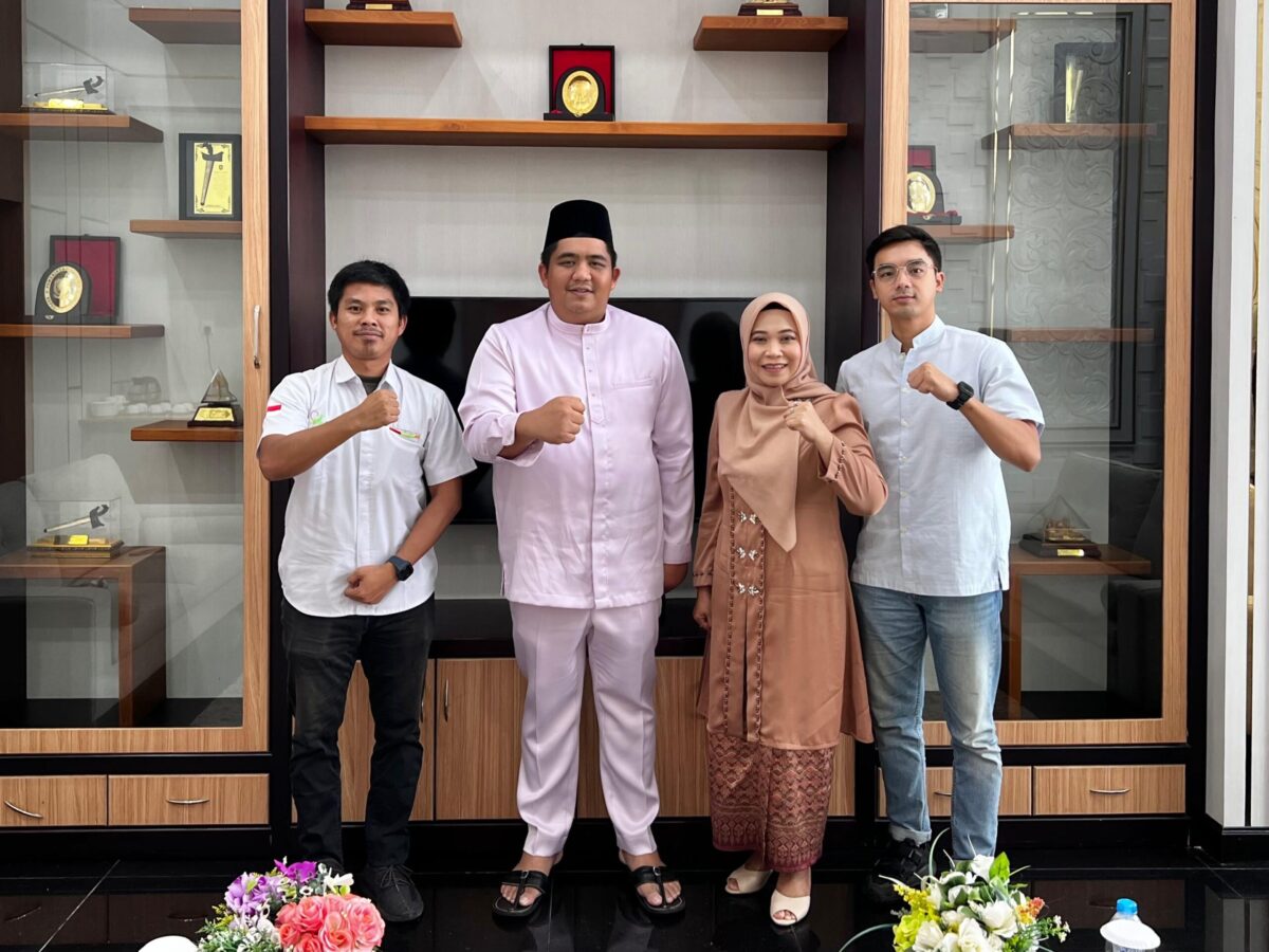 Bupati Bintan, Roby Kurniawan, menerima langsung audiensi perwakilan doctorSHARE terkait rencana kunjungan Rumah Sakit Apung (RSA) dr. Lie Dharmawan II ke Pulau Tambelan.