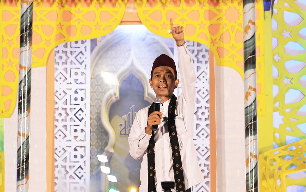 Ustaz Abdul Somad Hadir di Bintan, Ribuan Jamaah Larut dalam Tausiyah Penuh Canda dan Hikmah