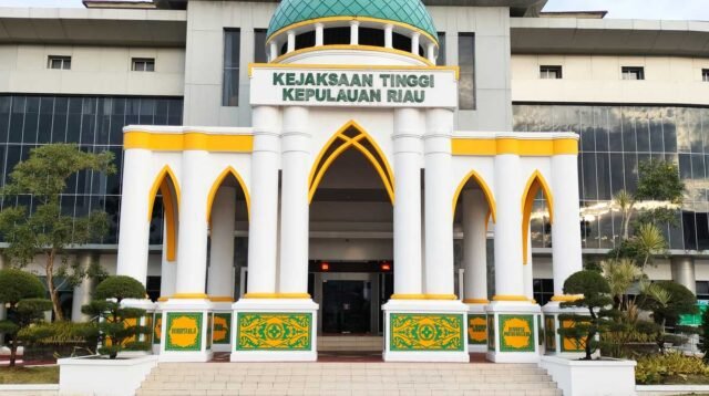 Kejati Kepri Selidiki Dugaan Korupsi Cukai di Karimun, Kerugian Negara Capai Rp182,9 Miliar