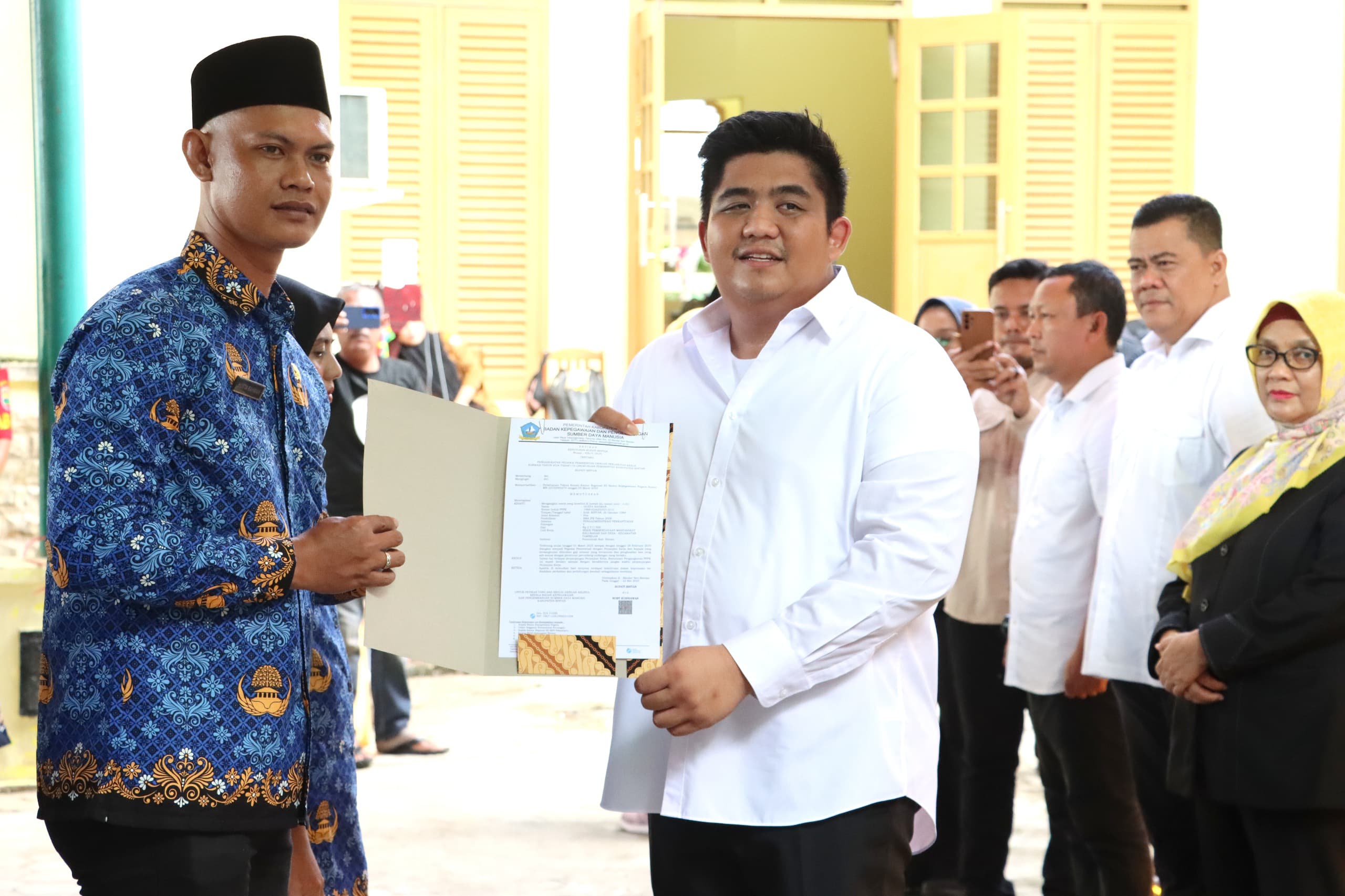 53 PPPK di Kecamatan Tambelan Dilantik, Ini Pesan Bupati Bintan
