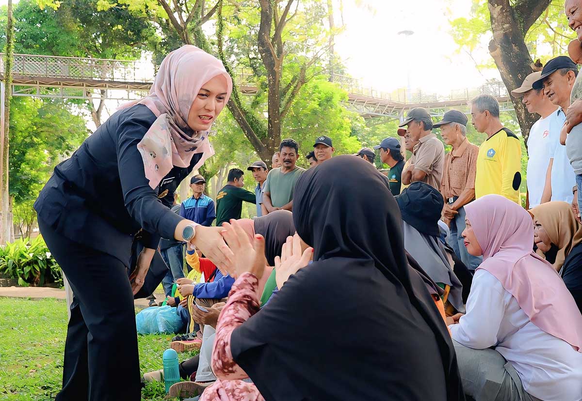Satgas Kebersihan Diapresiasi Wabup Bintan, Ini Pesan Menyentuh Deby Maryanti