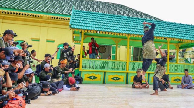 100 Fotografer dari 4 Negara Eksplorasi Batam dalam Ajang Explore Kepri 2025