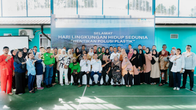Ubah Plastik Jadi Energi Lewat Teknologi Pirolisis, PLN Indonesia Power UBP Kepri Gandeng Bank Sampah