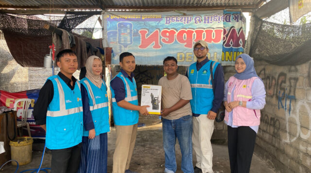 PLN Indonesia Power UBP Kepri Bantu Pengusaha Cuci Motor di Karimun Naik Kelas