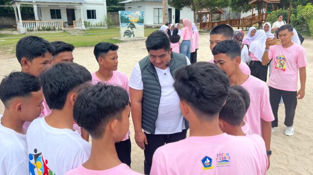 Ratusan Anak Kumpul di Bintan, Ini Pesan Penting Bupati Roby
