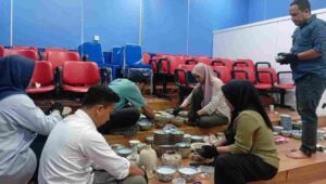 Museum SSBA Tanjungpinang Identifikasi Keramik Batavia Ware, Peninggalan Masa VOC