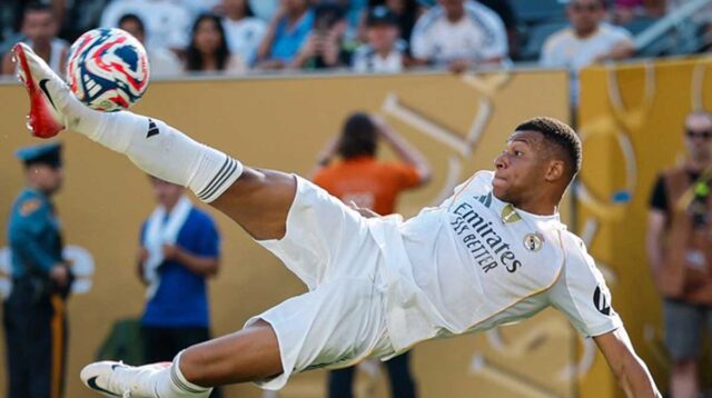 Mbappé Cetak Gol Akrobatik, Real Madrid Tundukkan Dortmund 3-2 di Piala Dunia Antarklub 2025