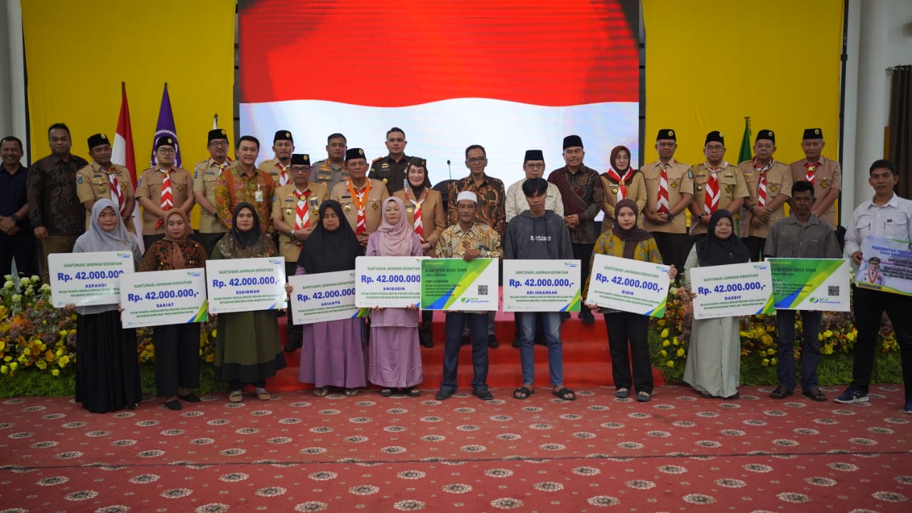 Santunan BPJS Ketenagakerjaan Nelayan dan Petani Natuna Capai Rp820 Juta