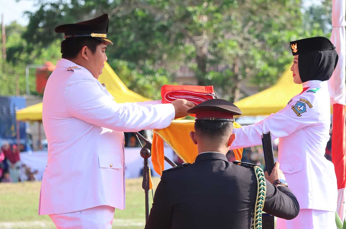 HUT ke-80 RI, Bupati Bintan Pimpin Upacara di Lapangan Bukit Kerang