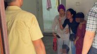 Istri Korban Gantung Diri di Tanjungpinang Tak Kuasa Menahan Tangis