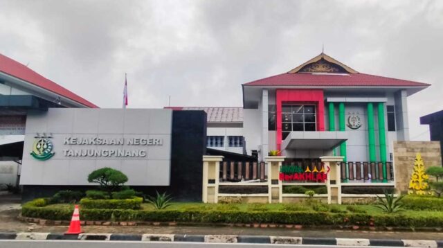 Enam Tersangka Pemalsuan Sertifikat Tanah di Tanjungpinang Dilimpahkan ke Kejari