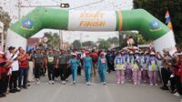 Semangat Hari Kemerdekaan, Ribuan Peserta Ikut Gerak Jalan Tri Lomba Juang di Bintan