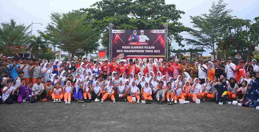 POPKOT Tanjungpinang 2025 Resmi Dibuka, 7 Cabang Olahraga Dipertandingkan