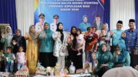 TP PKK Kepri Serahkan Paket Pencegahan Stunting untuk Balita di Bintan