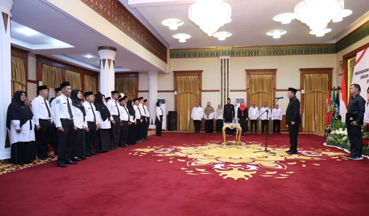 Lantik 41 Kepala Sekolah, Gubernur Ansar Tekankan Dukung Asta Cita dan Inovasi Pendidikan.