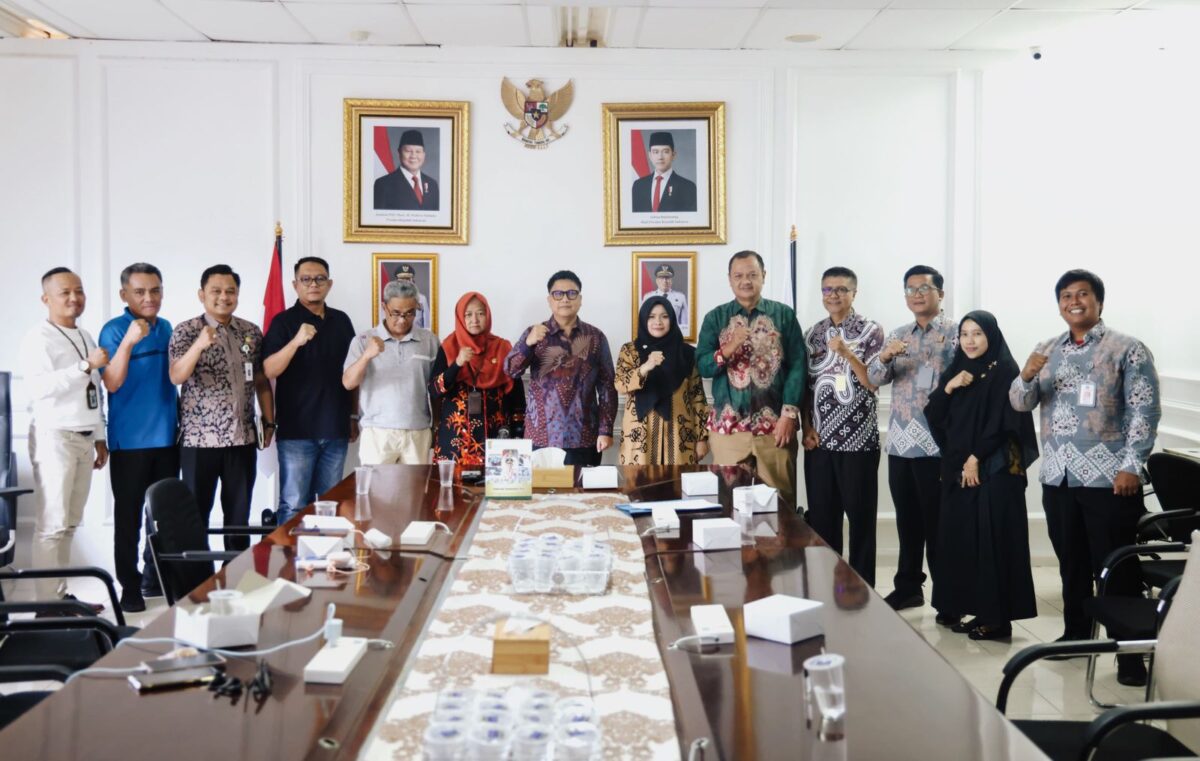 Kanwil Kemenkum Kepri dan Diskominfo Kepri Perkuat Sinergi Penyebarluasan Informasi Hukum