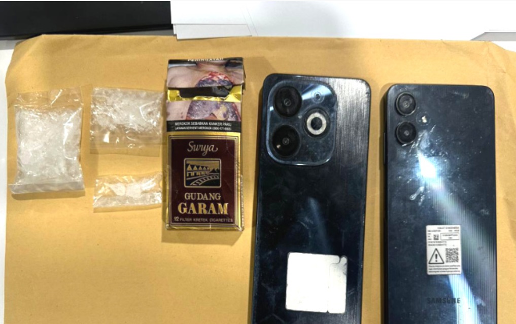 Pengintaian Dua Jam, Polisi Amankan Dua Terduga Pengedar Sabu di Batu Aji