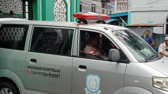 Kisah Aipda Raja Faisal, Anggota Polri yang Jadi Sopir Mobil Jenazah