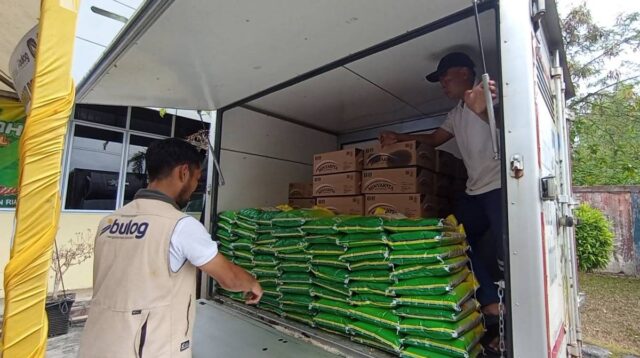 Perum Bulog Tanjungpinang Siapkan 2.100 Ton Beras Jelang Ramadan dan Idul Fitri