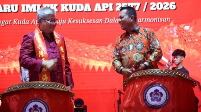 Warga Padati Perayaan Tahun Baru Imlek 2577 di Tanjungpinang, Ansar Sampaikan Pesan Ini