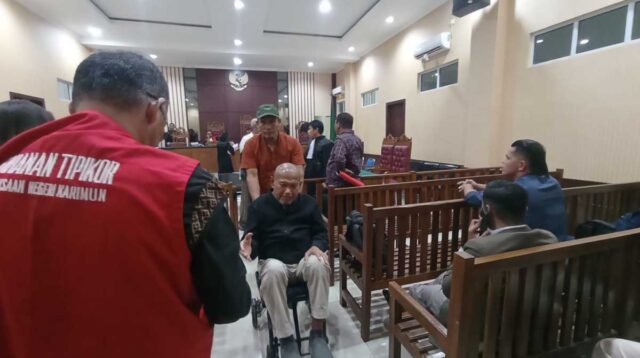 Korupsi Kuota Rokok Non Cukai, Eks Kepala BP Karimun Dituntut 9 Tahun Penjara