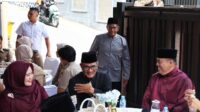 silaturahmi-sekda-bintan Silaturahmi Lebaran Sekda Bintan, Warga dan Pejabat Berbaur