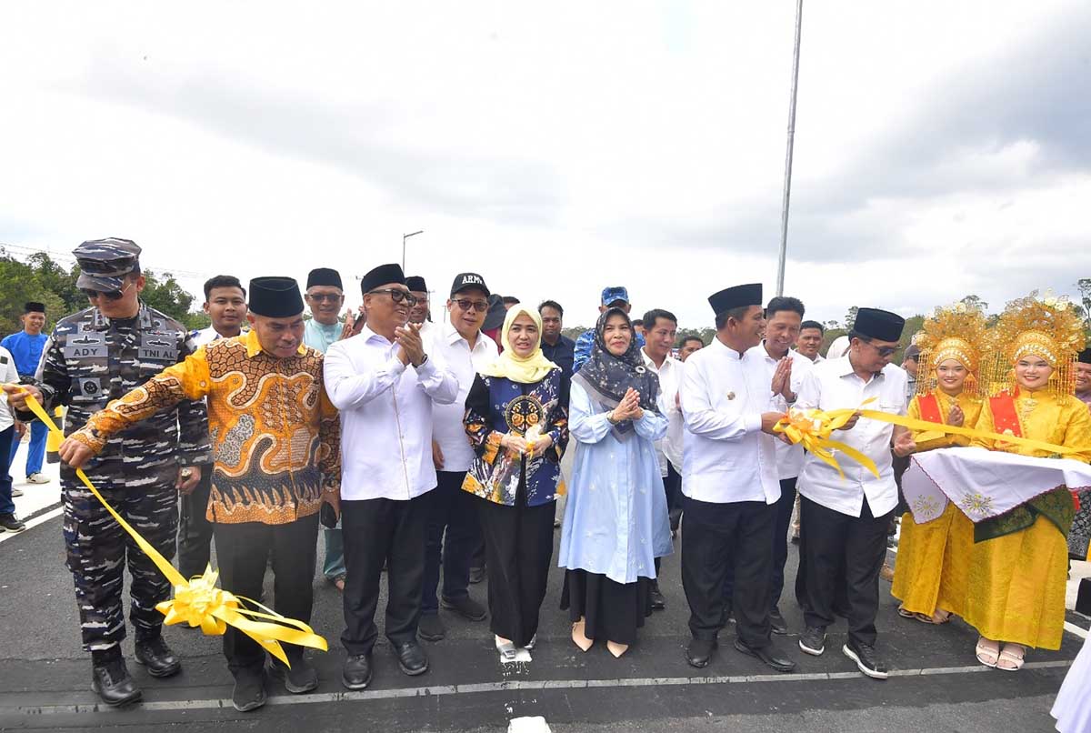 Gubernur Ansar Resmikan Jembatan Rp12,5 Miliar di Natuna