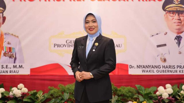 Resmi Dilantik, Misni Catat Sejarah sebagai Sekda Perempuan Pertama Kepri
