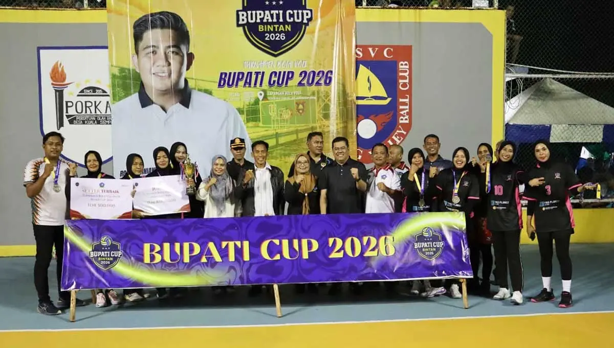 Tekuk BOS 303, Polres Bintan Bawa Pulang Piala Bergilir Bupati Cup