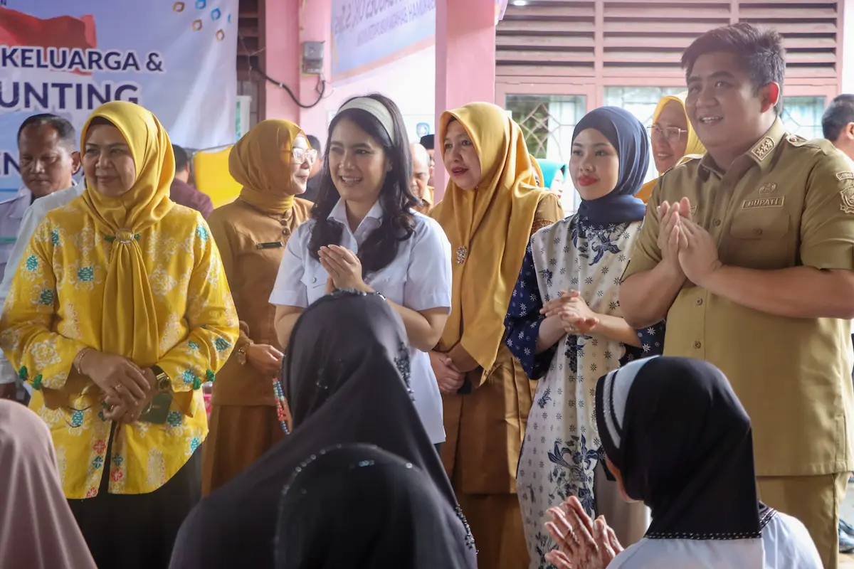 Kunjungi Bintan, Wamendukbangga Apresiasi Sekolah Lansia dan Gerakan Orangtua Peduli Stunting