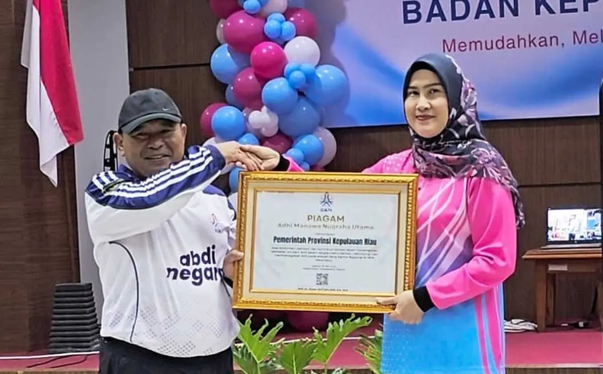 Pemprov Kepri Raih Penghargaan Adhi Manawa Nugraha Utama dari BKN