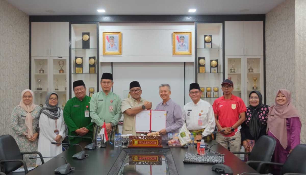 Pengusaha Tanjungpinang Hibahkan Lahan Hampir 4 Hektare untuk Pembangunan GOR