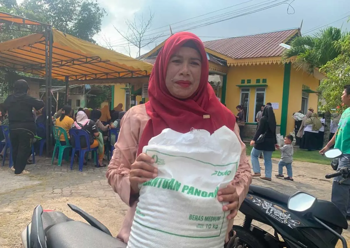 Bantuan Beras 30 Kg Mulai Dirasakan Warga Tanjungpinang, Bantu Ringankan Pengeluaran Keluarga