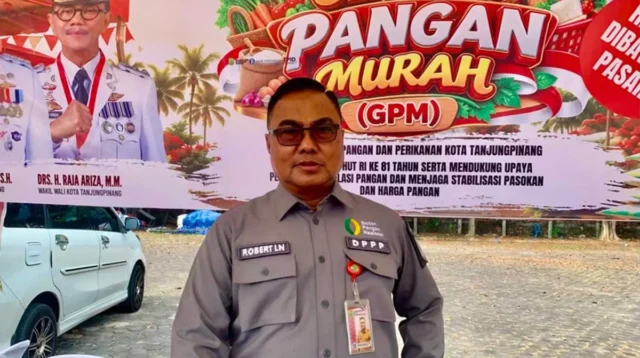 Beras SPHP dan Minyak Goreng Jadi Buruan Warga di Gerakan Pangan Murah Tanjungpinang