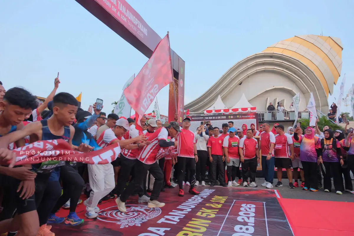 1.225 Pelari Ramaikan Dekranasda Fun & Run 2026 di Tanjungpinang
