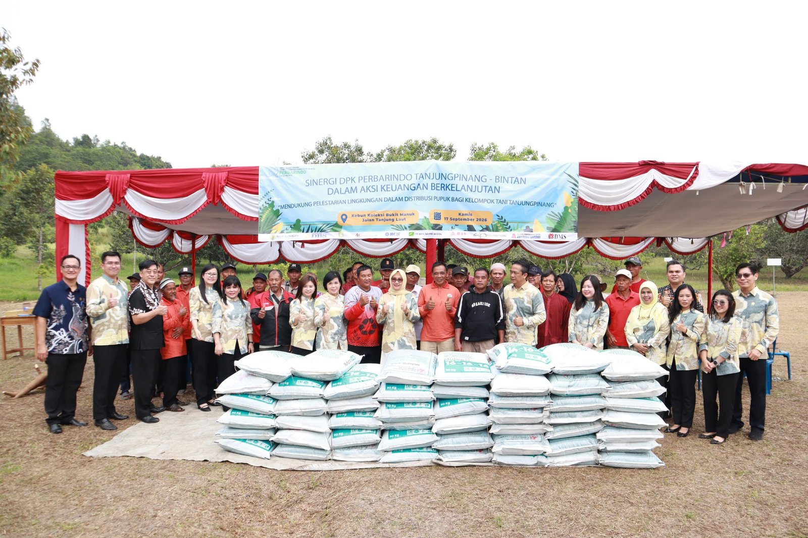 PERBARINDO dan Wako Lis Saluran Bantuan Pupuk untuk Petani Tanjungpinang