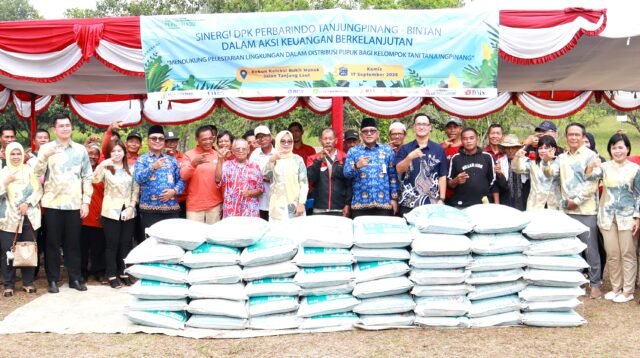 PERBARINDO dan Wako Lis Saluran Bantuan Pupuk untuk Petani Tanjungpinang