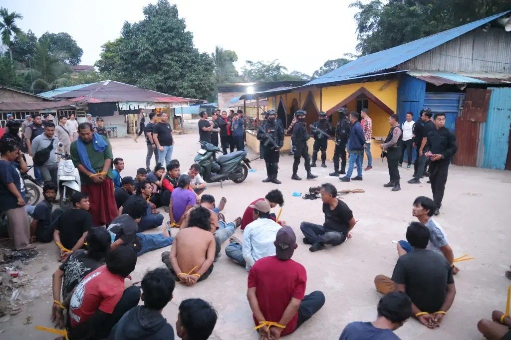 Razia Narkoba Polda Kepri di Kampung Madani Batam, 114 Orang Diamankan