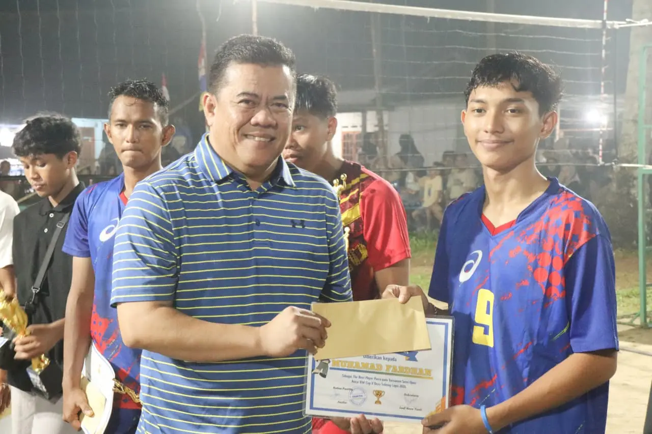 BRC Balai Rejo dan Belak Jadi Juara Turnamen Voli Antar RW Cup V Sebong Lagoi