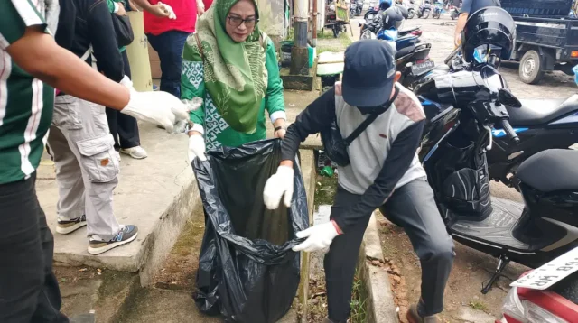 Pasar Bersih Bikin Nyaman, DKUPP Bintan Gelar Goro di Barek Motor